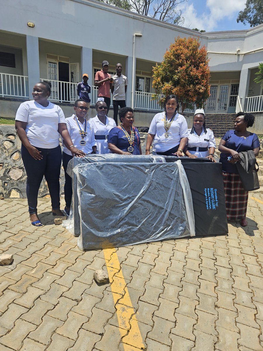 Rotary Club of Kyotera tweet media