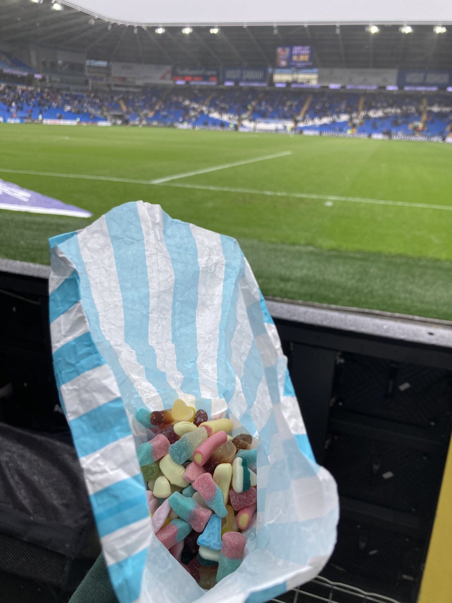 Squeeze_85's tweet photo. #SnackLegend #PAFC
#HalftimeSnack https://t.co/racOmbkVcJ