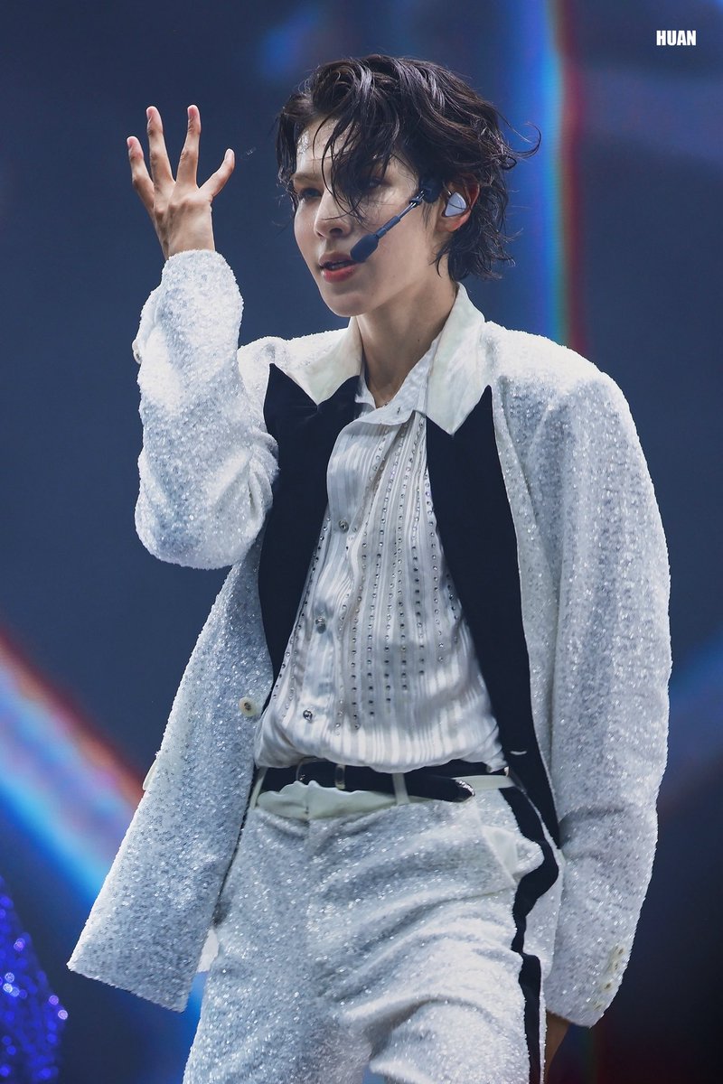 HuanHuan_Ro's tweet image. 20250823🇹🇭SummerSonicbkk 

🫧🕺🏼🫧

#summersonic #summersonicbkk2025
#ラウール #Raul