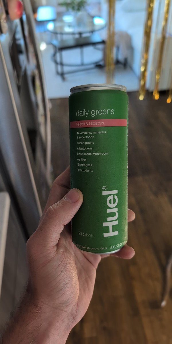 ericsmethurst's tweet photo. This stuff is pretty good. Doesn't pass the smell test but it's a good way to get all your vitamins in the morning if you're in a rush. #huel better then #coffee https://t.co/3HUgw8Vn0V