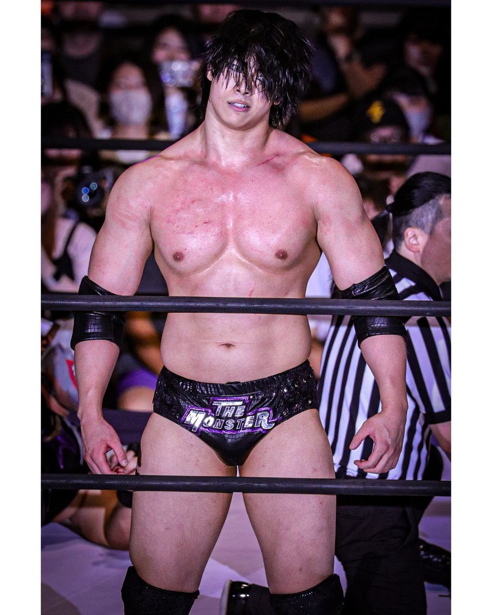 2025.8.30 ひがしんアリーナ

ずっと撮りたかった #桜庭大翔 選手‼️
流石2.5次元俳優だけあって自分の魅せ方、技の見せ方を分かってる。めっちゃビジュアル良い‼️

#ddtpro