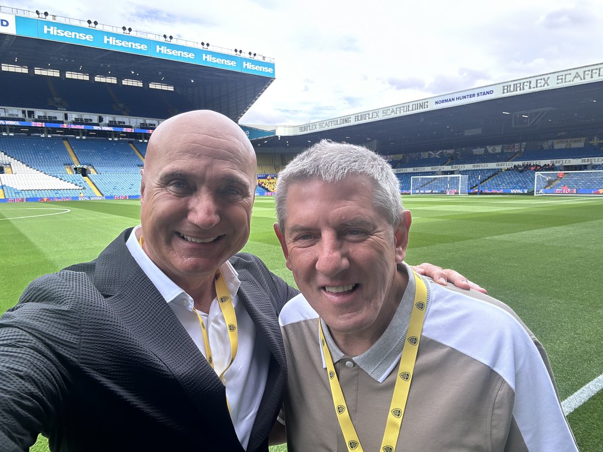 imre_banana's tweet image. Leeds Utd v Newcastle Utd today with Peter Beardsley. #LUFC #NUFC
