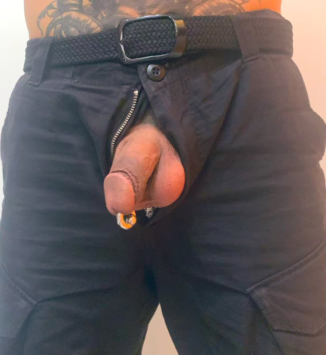 大家都问我的会不会变小，事实很以前一样没什么变化！这是疲软状态下拍的！