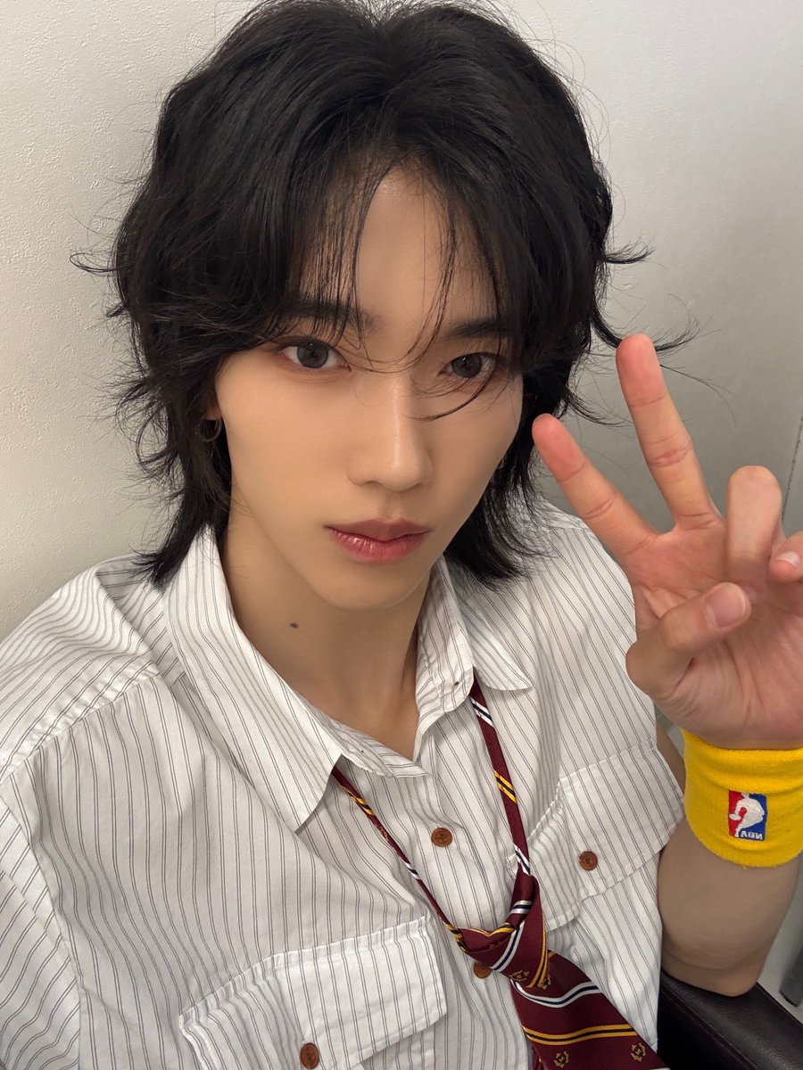 [#카엘]
오사카 너무 즐거운 날들을 보냈어요 러베이트도 우리 덕분에 많이 웃었으면 좋겠어요 진짜 너무 고마워요 행복하자!!💙

#루네이트 #LUN8 #Chael