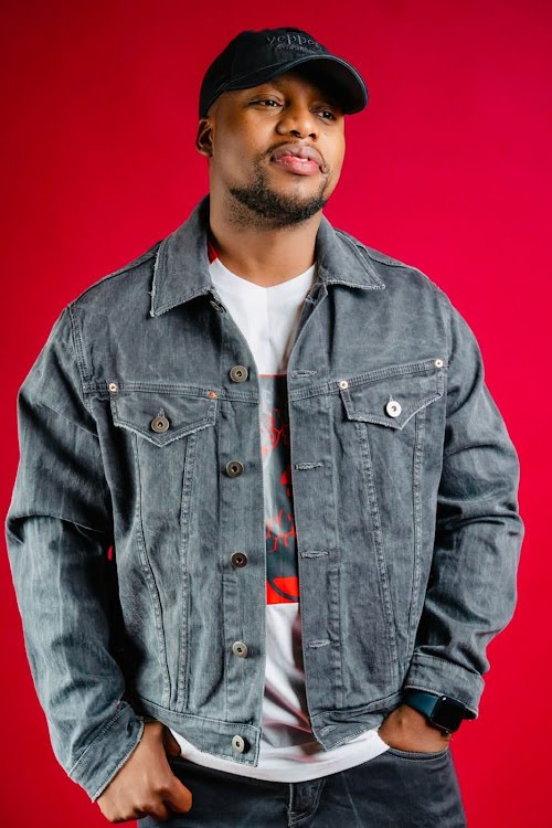 VehicleTracker8's tweet photo. 🕊️🕊️🕊️

A tragic day has befallen the South African deep house music community

The Two esteemed DJs, Poizen and Chymamusique were caught up in a severe car accident. 

Regrettably, Poizen has succumbed to his injuries, while Chymamusique is currently in critical condition battling for his life in the intensive care unit (ICU).