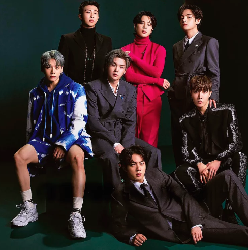 BTS is the most awarded (10) and most nominated (21) kpop artist at the VMAs.
