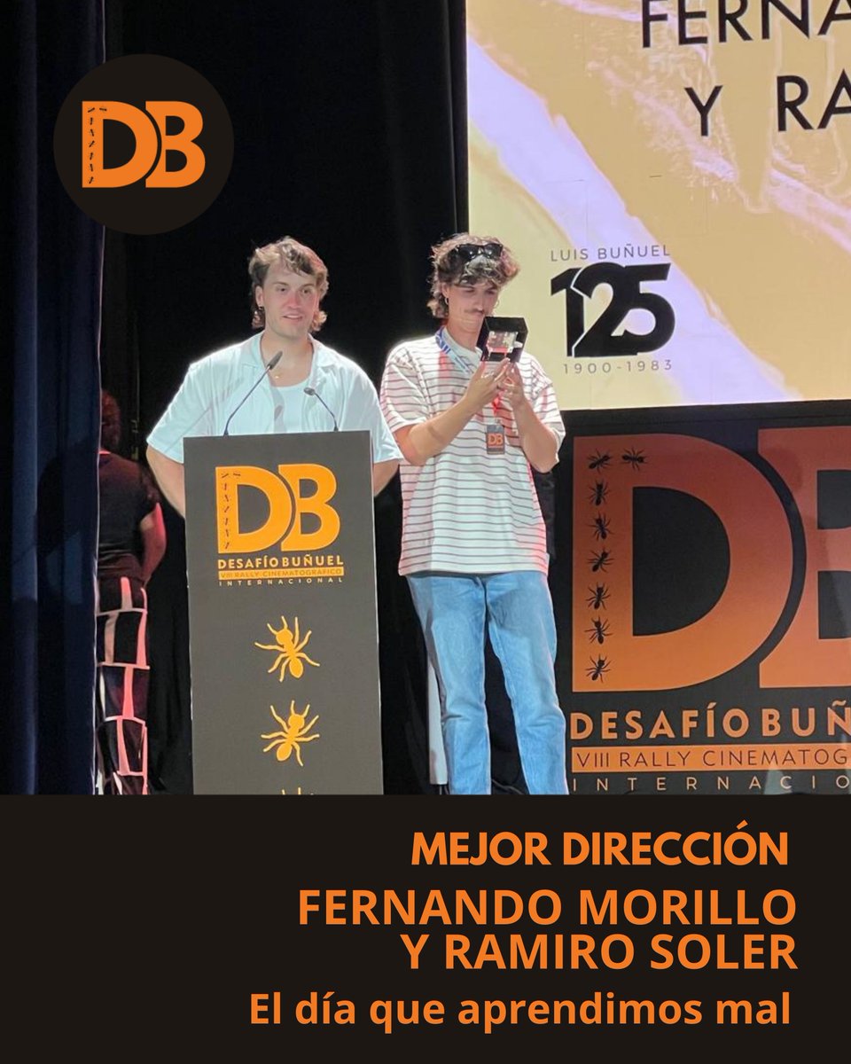 PREMIO MEJOR DIRECCIÓN 🏆 | Entrega Carmen Maorad, diputada de <a href="/DPTeruel/">Diputación de Teruel - DPT</a> 

#TeruelDeCine #cine #RallyCinematográfico #cortometrajes #premiosdecine #festivaldecine
