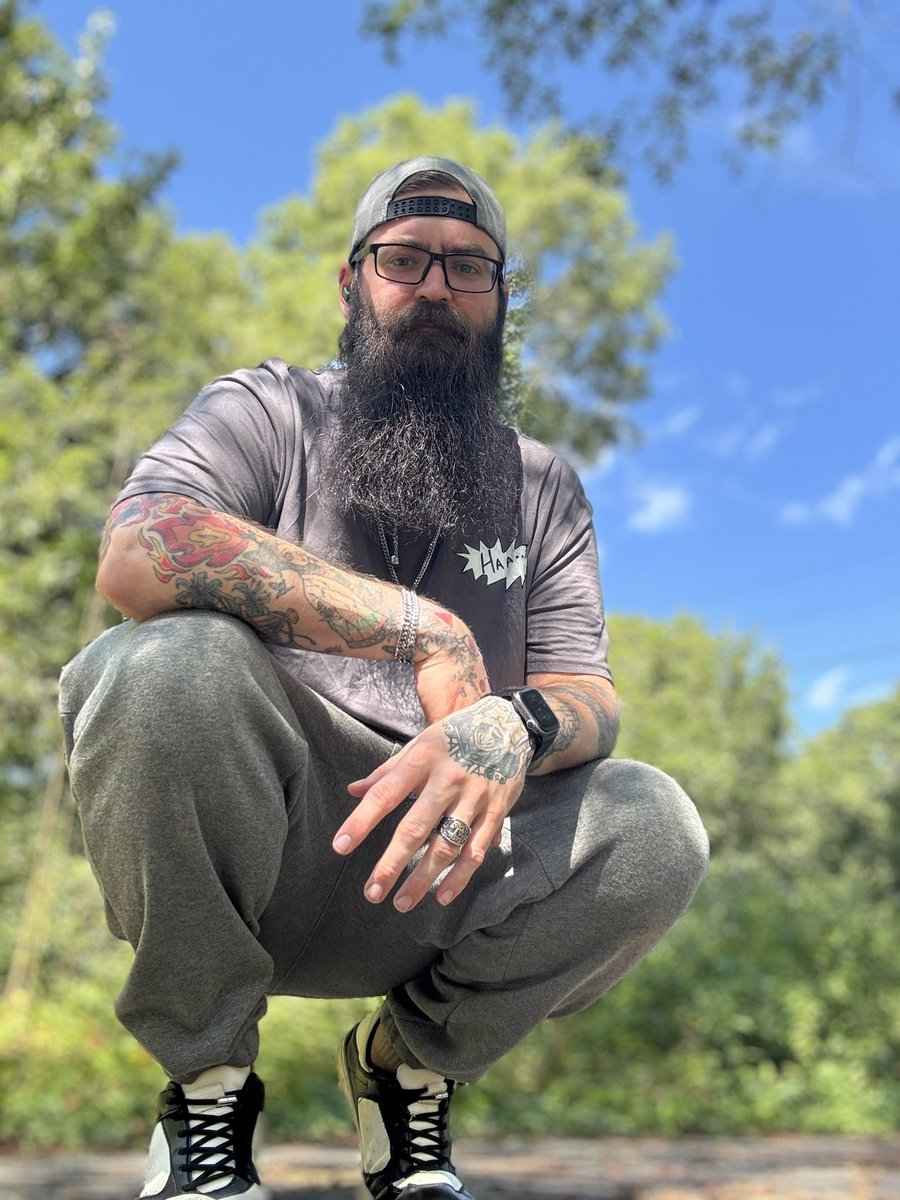 Sometimes you gotta embrace the beauty of the day and remember to breathe. The storm will pass and that day of joy comes. Love y’all stand tall because y’all are doing great