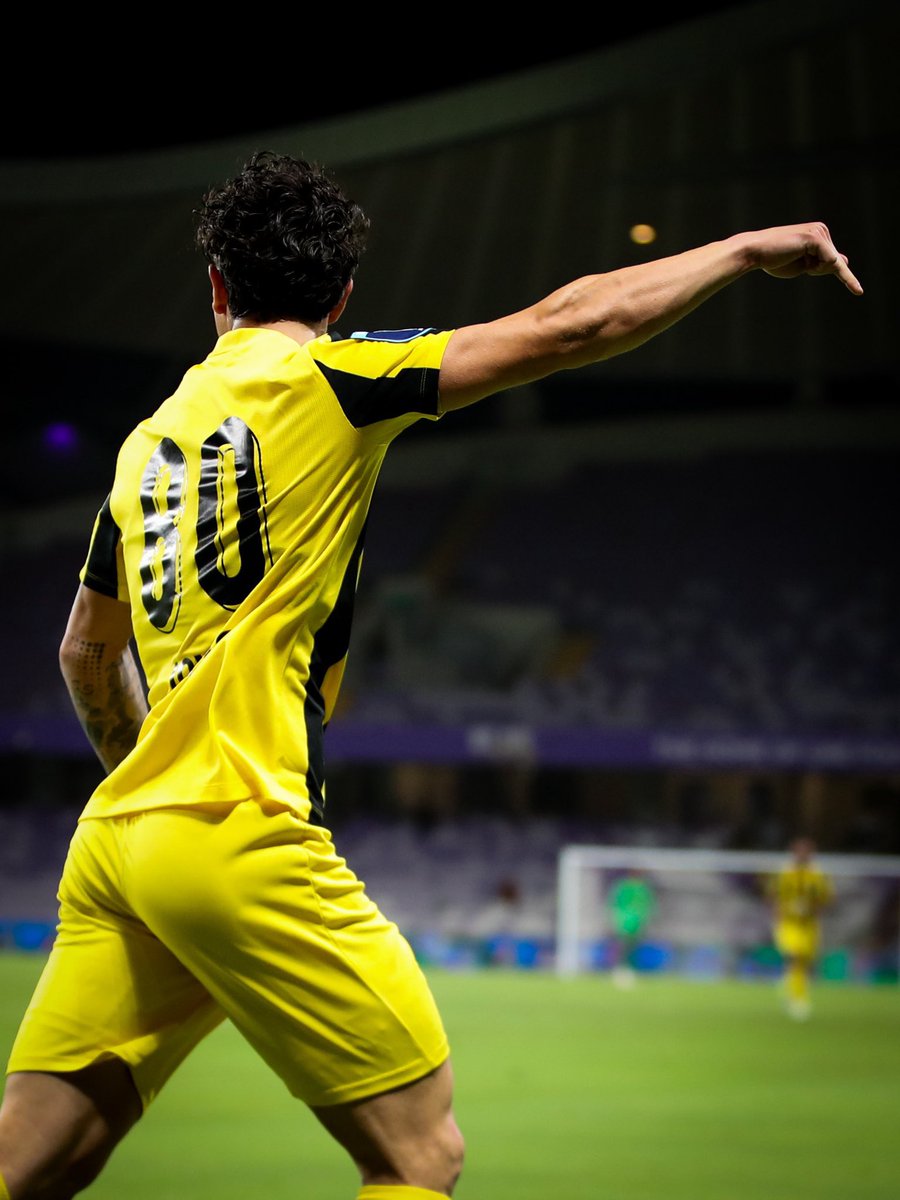 KalbaFCE's tweet image. draw ⚽️ Kalba's Serbian player Nemanja Jovic scored the goal 🇷🇸
#ADIBCup #PreliminaryRound #FirstLeg #Kalba #AlAin