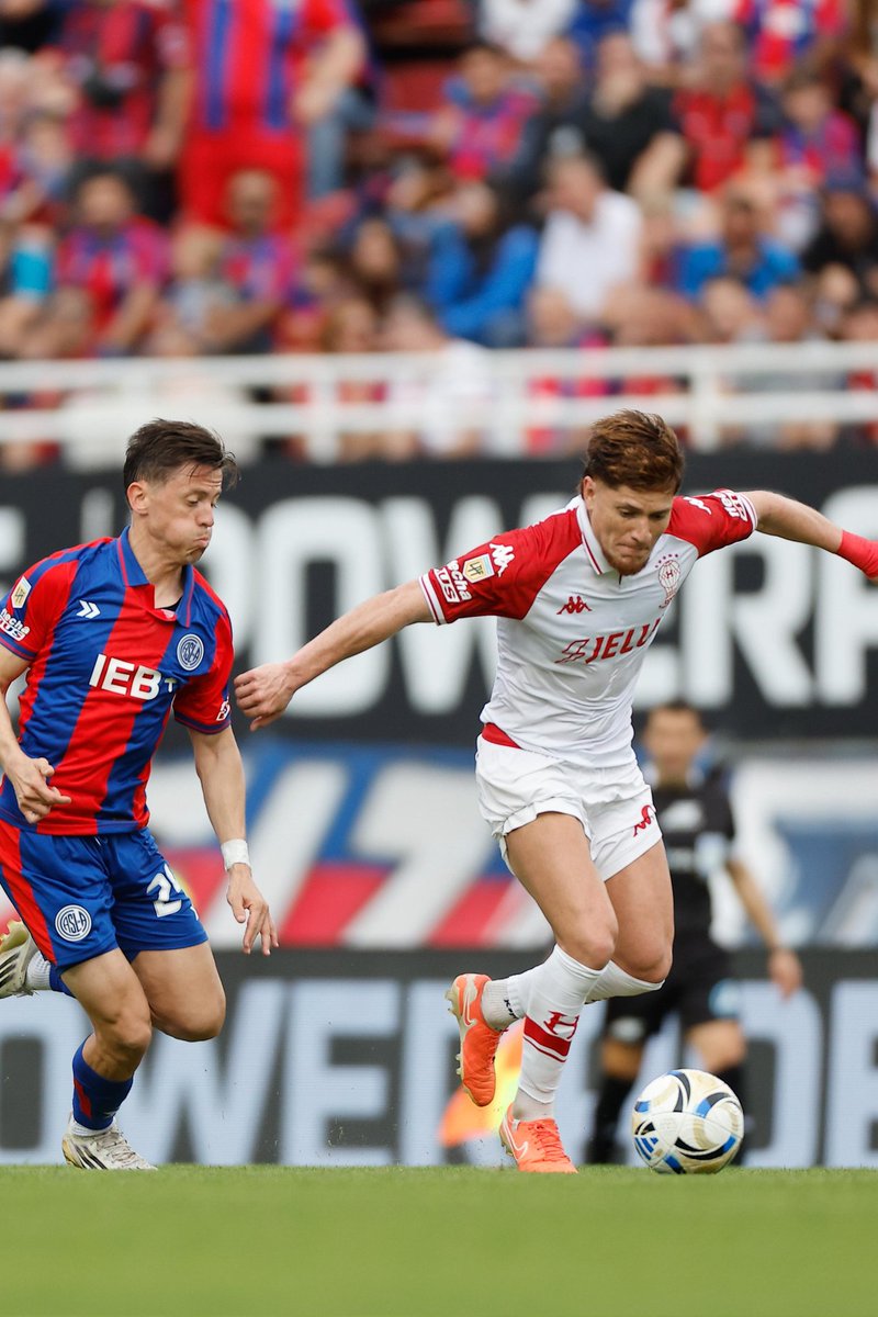 #Huracan se perdio una gran oportunidad de ganarlo, jugo con 10 jugadores más de un tiempo, el #Globo se perdió de ganarlo con una de #Tissera qué pasó besando el palo.
La próxima será de local,se Empató en 0 con el nómada.
