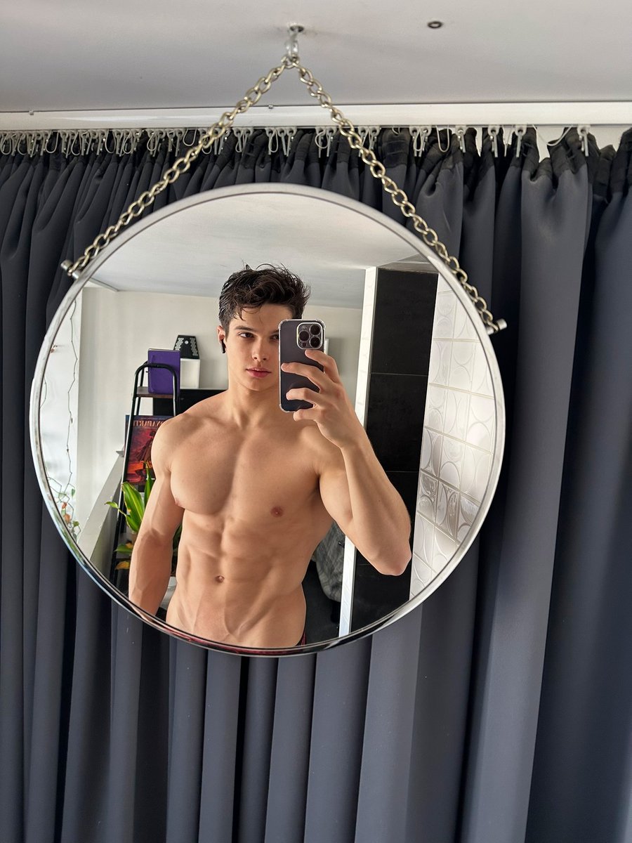 Subscribe to my Onlyfans, I have a great 50% discount promotion, and I upload exclusive content every day⬇️⬇️🔞
onlyfans.com/leoaesthetics/…
onlyfans.com/leoaesthetics/…