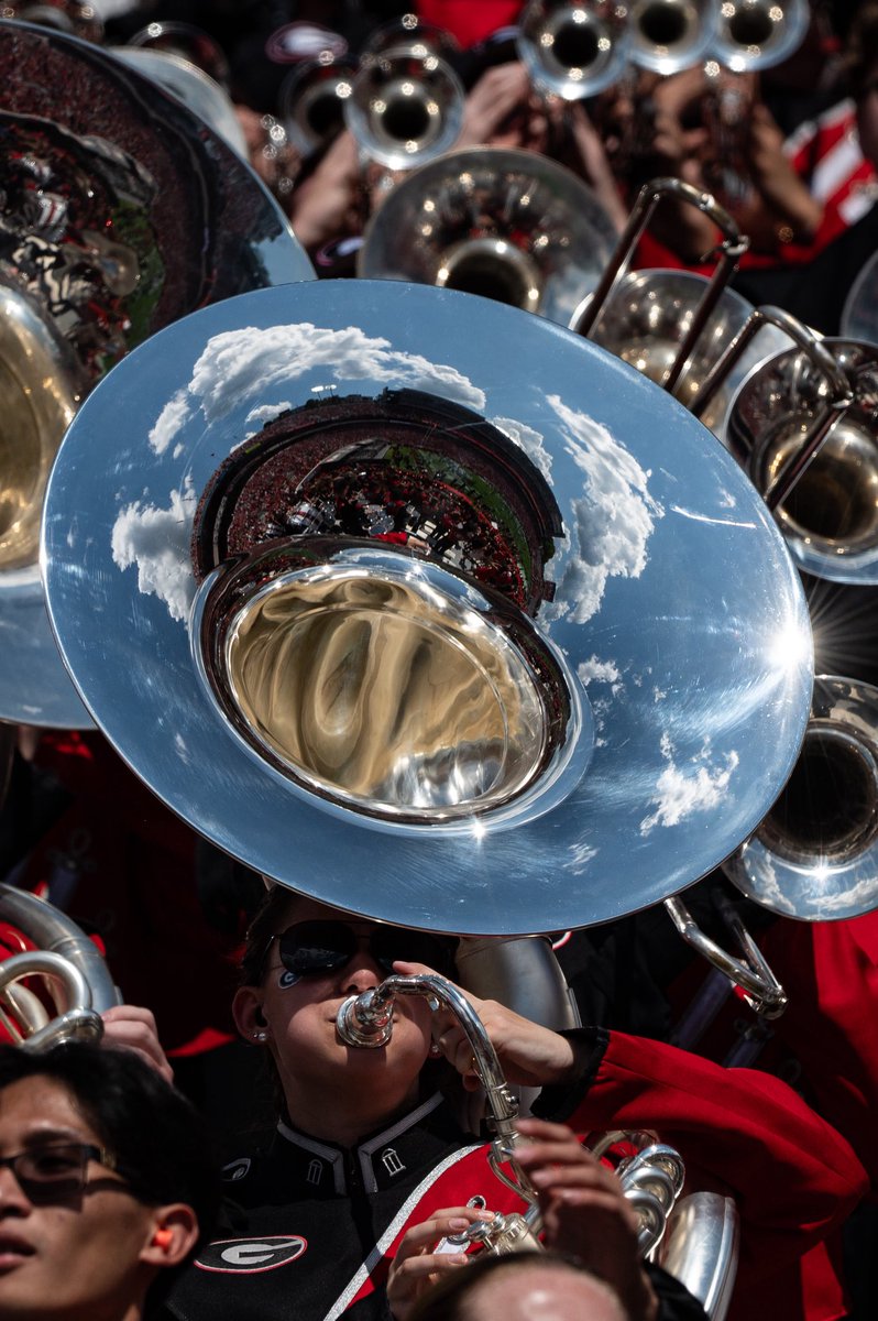 A 360° view of Sanford Stadium, as seen in a Red Coat sousaphone ☀️
-
Shot for <a href="/ugasportscom/">UGASports.com</a>