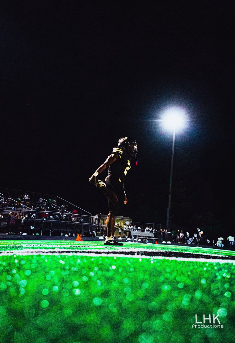 Week 1 highlights!! 

hudl.com/v/2SXWta