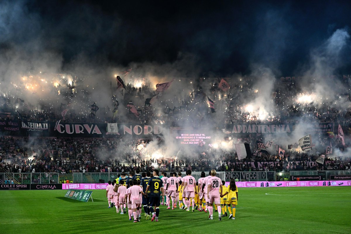 Semplicemente stadio Renzo Barbera - Palermo 🩷🖤