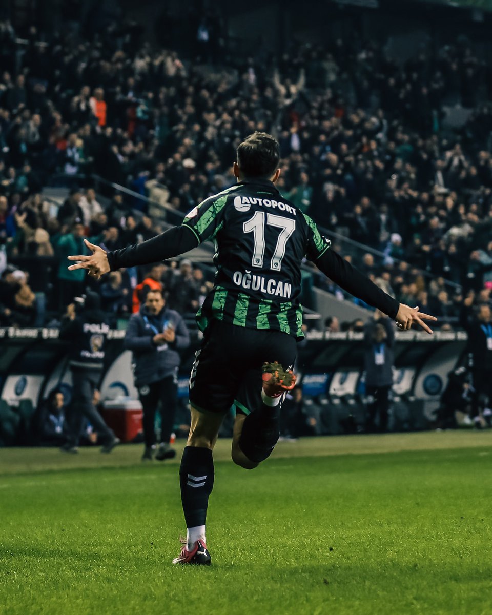 GİT.
<a href="/CglynOgulcan/">Oğulcan Çağlayan</a>