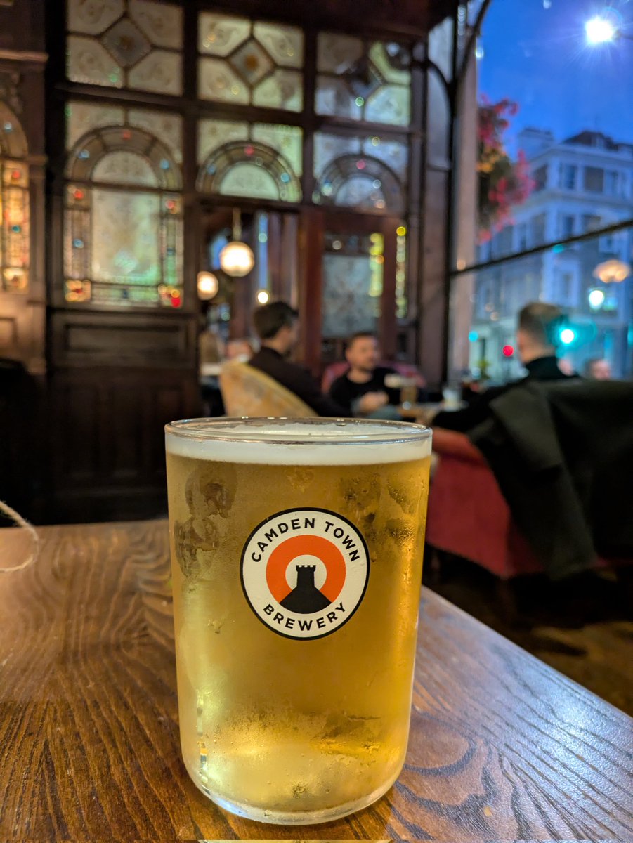 Os quiero, pero no os echo de menos