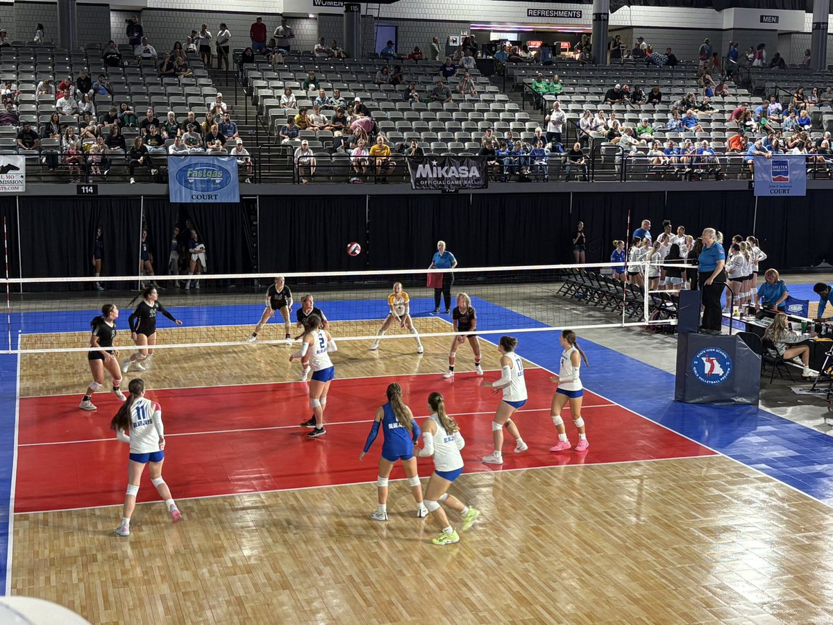 Finished 1-1 today. Lost to a tough maryville team. Very excited for our growth this season!