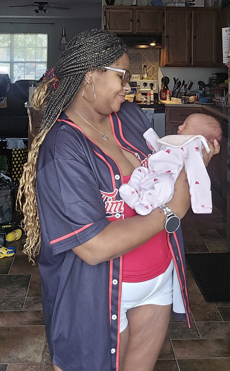 logansbblapbloo's tweet image. Dressing in the spirit since the last show is today and as if I had a show today, ft. a little baby rusher