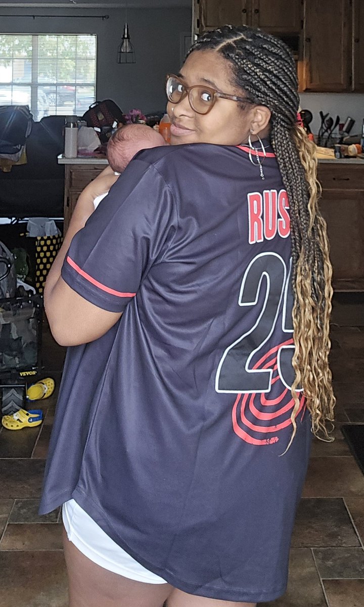 logansbblapbloo's tweet image. Dressing in the spirit since the last show is today and as if I had a show today, ft. a little baby rusher