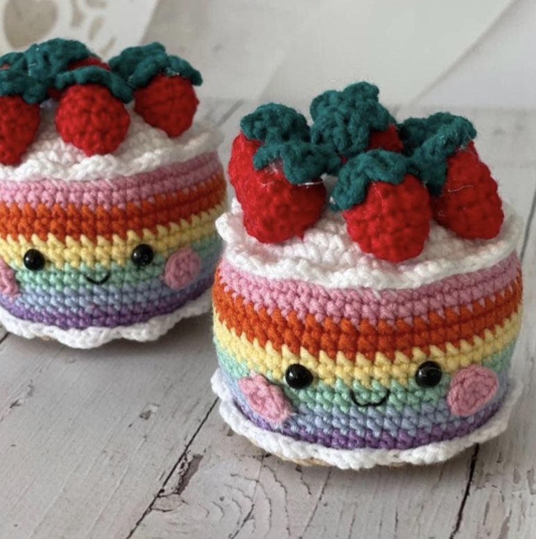 Omar as happy gay strawebrrry crochet cakes