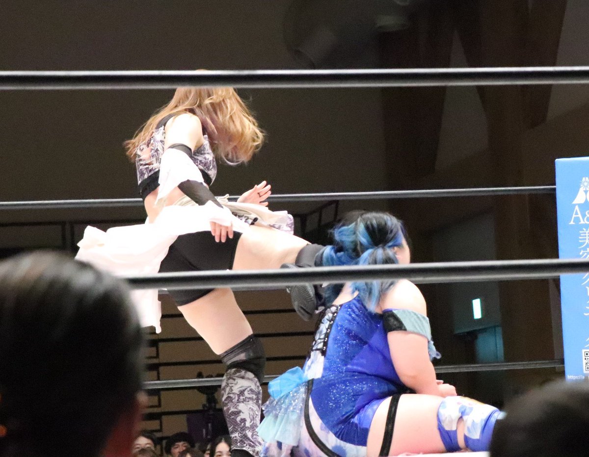 <a href="/TB3_official/">プロレスYouTube「玉川ボールのスリーカウントは叩かせない！」</a> 
youtu.be/8IIPUKveQiQ

過去一重い対戦相手だったと思います…
見返しただけで
腰痛いのなんで…
#ディアナ #LLPW_X #NØRI