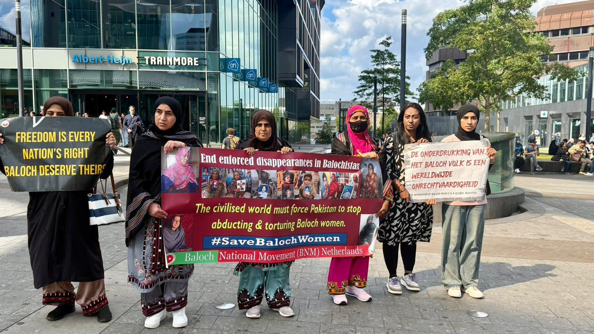 #PashtunMissingPersons

نن د نړۍ په کچه د ورکو کسانو نړيواله ورځ لمانځل کېږي، خو د پښتنو پر زړونو د بې‌عدالتۍ تور فصل لا هم روان دی. د پښتون قامي جرګې د ورکړل شوو ډيټا له مخې، تر اوسه پورې شاوخوا ۶۷۰۰ پښتانه بې‌درکه دي، چې په زوره د خپلو کورونو نه اوچت کړل شوي او د کلونو راهيسې