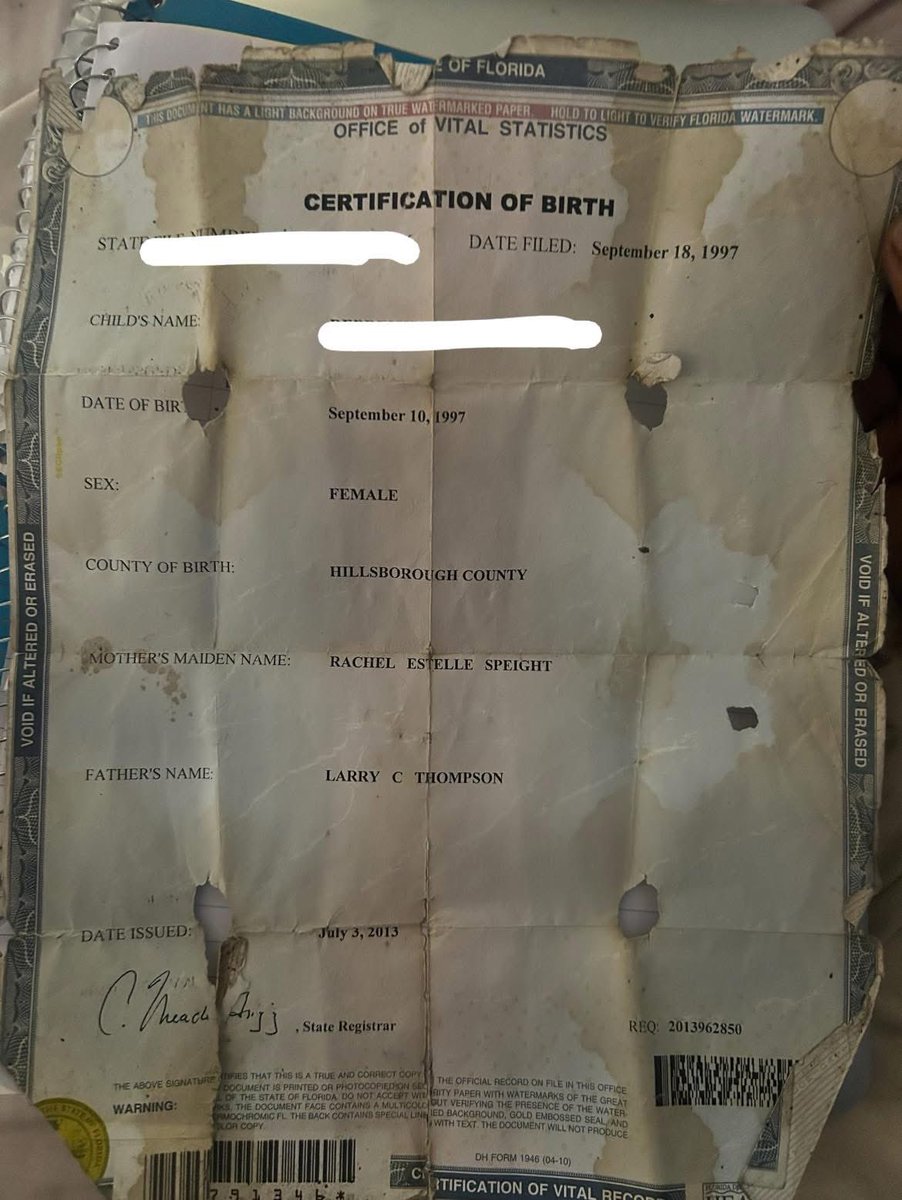 BtchsDTMx's tweet image. Peep the differences in these birth certificates! 🤔💀 Missing info tells a story they don’t want you to know. It’s deeper than just paperwork. Check for the signs, fam. #ExposingTheTruth #BirthCertificateMysteries #KnowledgeIsPower