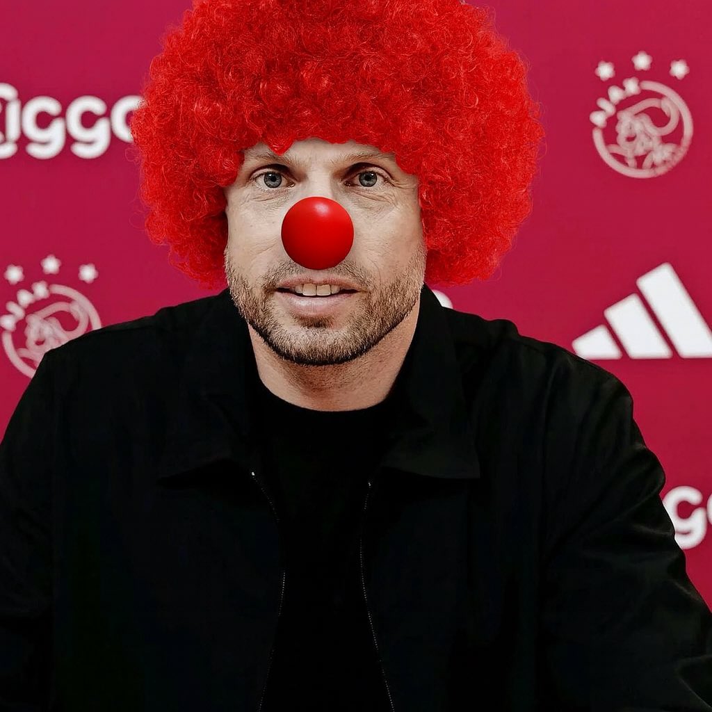Bedankt John, bedankt voor het terug bij af brengen van onze club…
En nu heel gauw wegwezen!

#ajax #heitinga #heitingaout #volaja #eredivisie