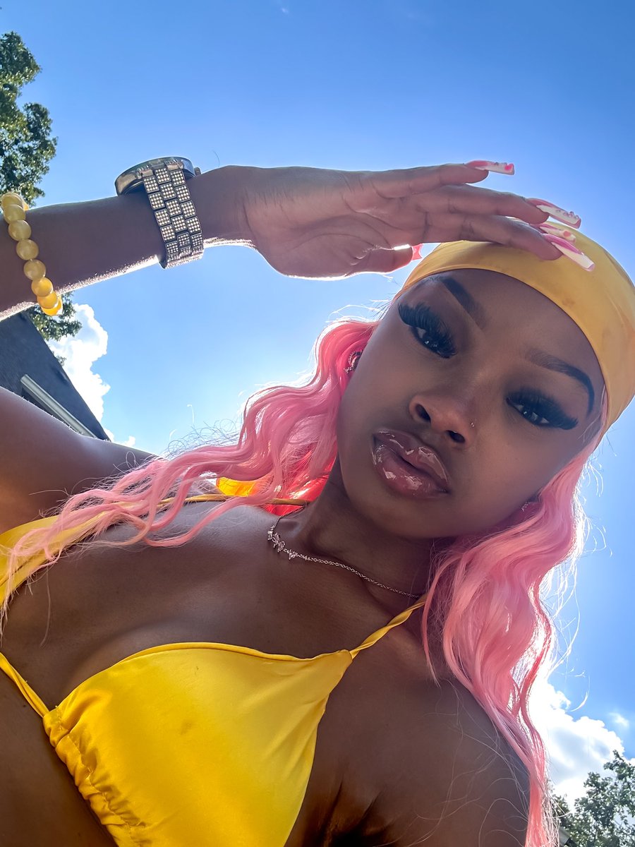 pprincessjay_'s tweet image. 🦈🦈🦈