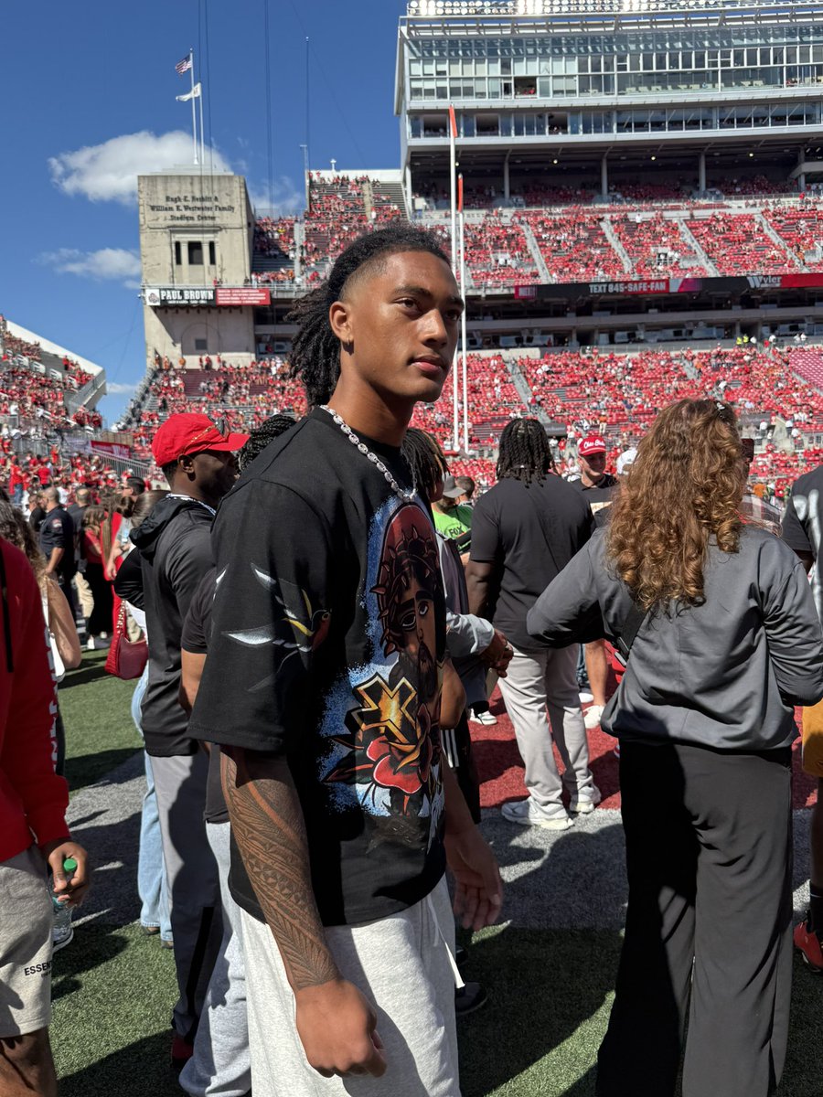 Ohio State commit and 2025 No. 1 Wide Receiver Chris Henry Jr. in the ‘Shoe supporting the Buckeyes.