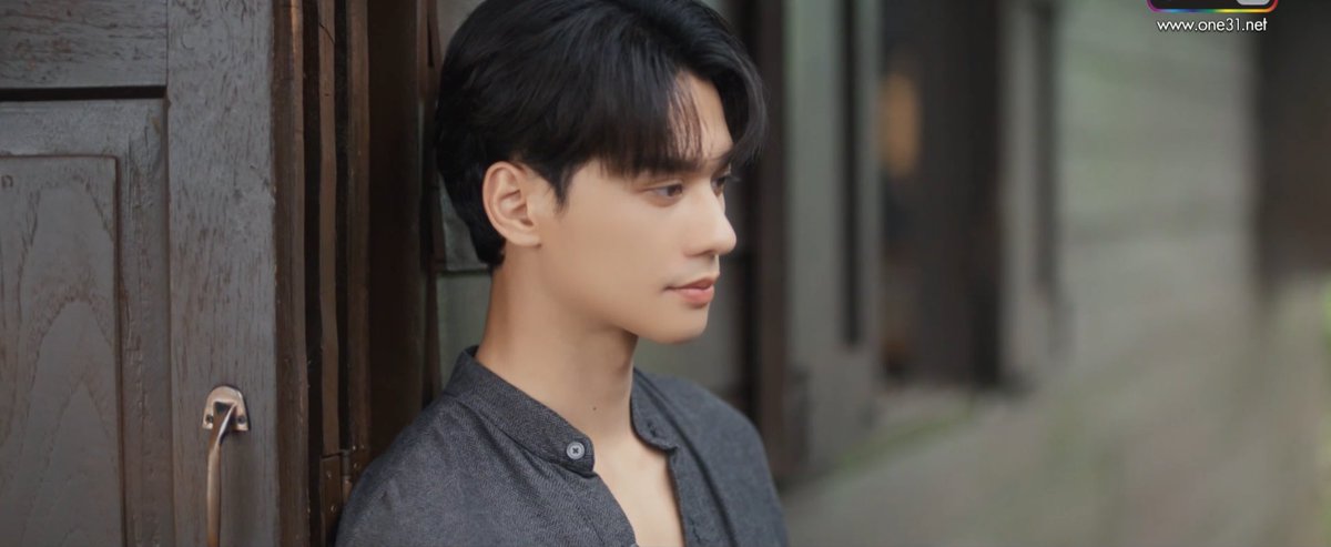 เสียงมันขึ้นมาในหัวเลยว่า
 “ครั้งก่อนที่เกิดเรื่องก็เพราะมึงไปแอบฟังเรื่องชาวบ้านไม่ใช่หรอ”

Khemjira The Series EP4
#เขมจิราต้องรอดEP4