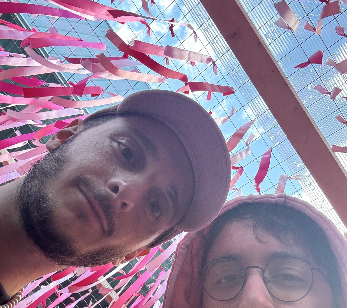 AREtoiles's tweet image. j&apos;ai vu un mec il arrêtait pas de hurler &quot;spinetti&quot; ce gros chien j&apos;ai pas compris pourquoi