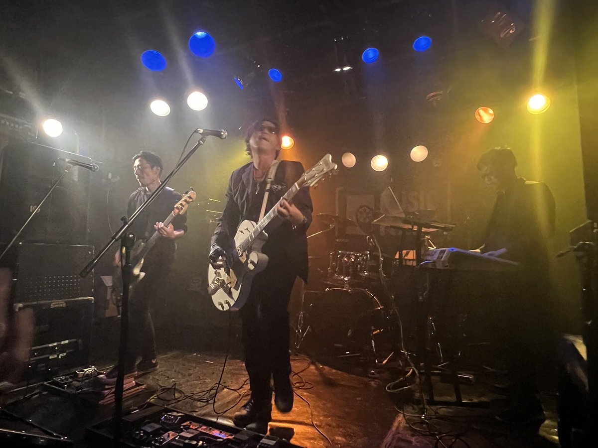 Thanks!!
#musicfarm
#virginiacamel 
#live