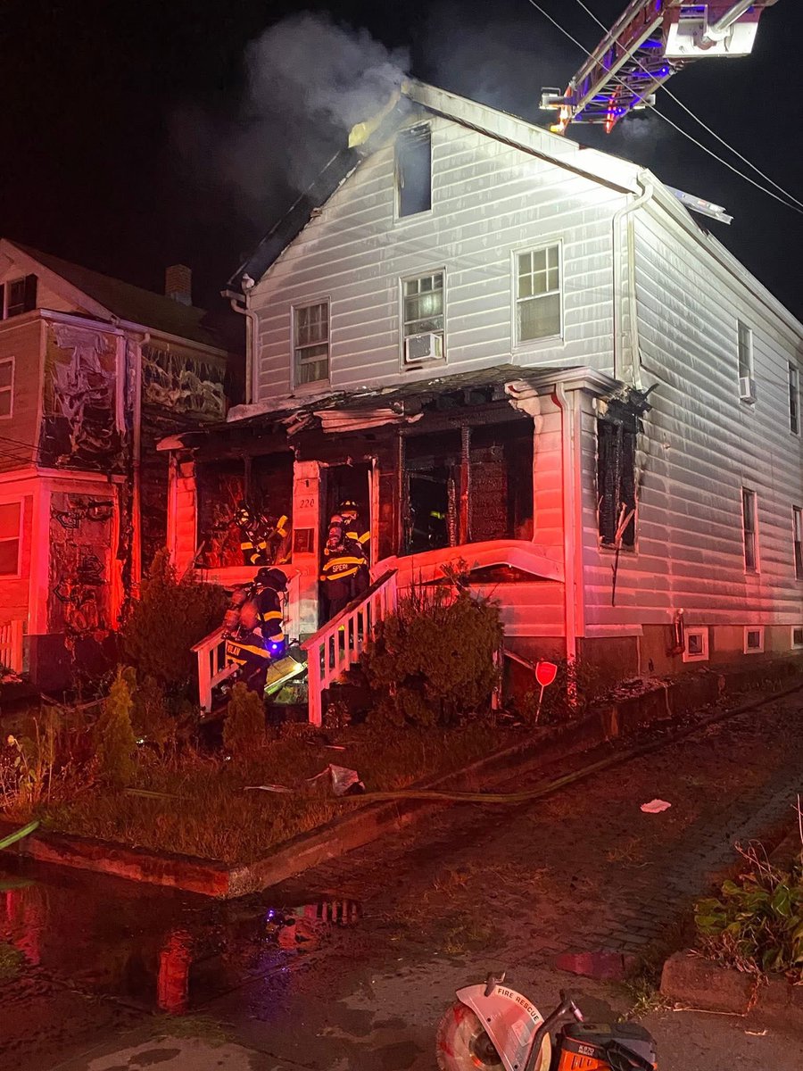 Hamden Fire Dept tweet media