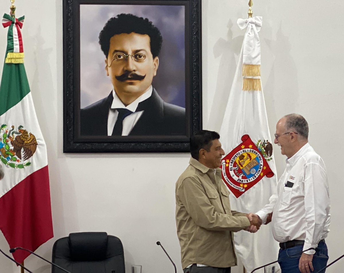 Julio Berdegué tweet media