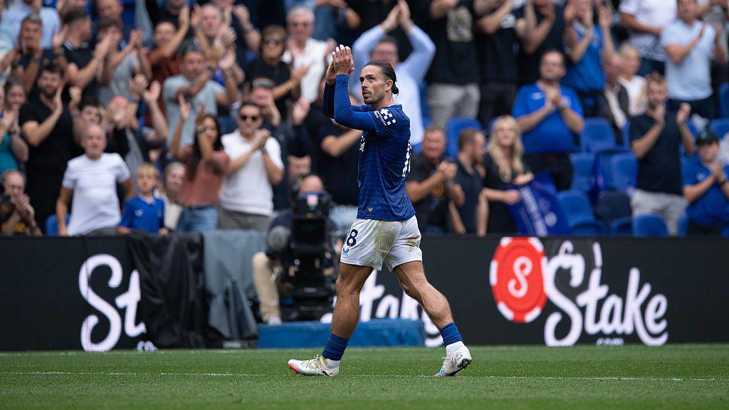 EvertonBlueArmy's tweet image. 2 games. 4 assists. Some boy is Jack Grealish 🔵⚪️