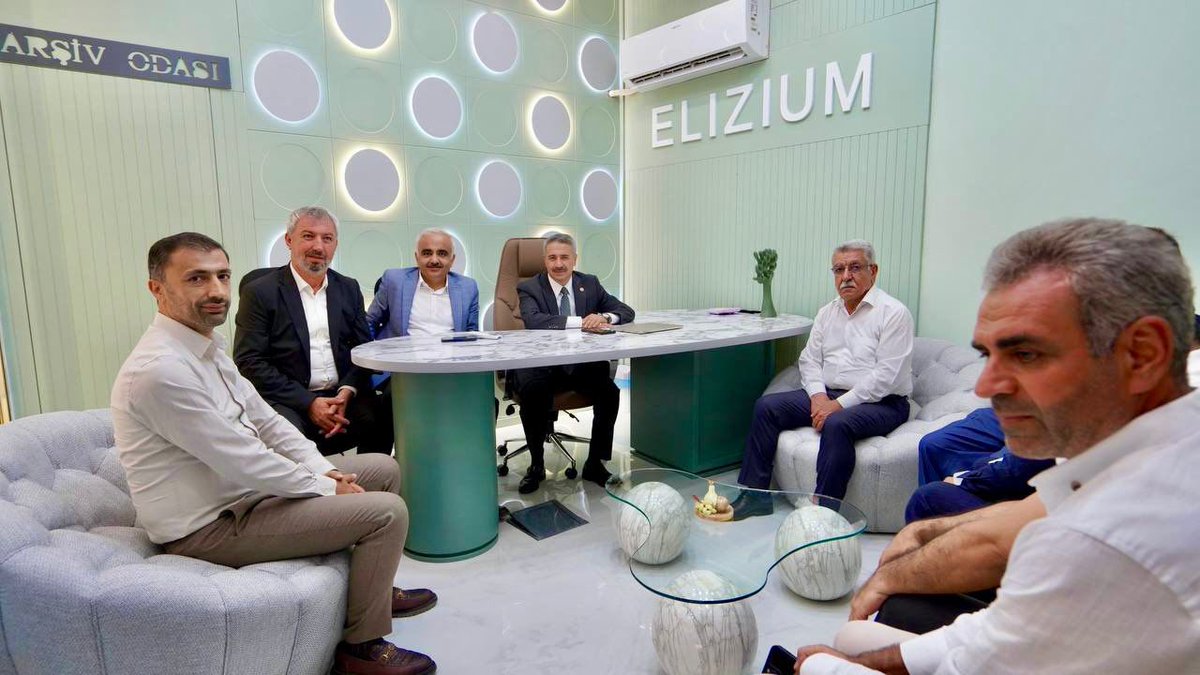 📍 Gaziantep / Şehitkamil

Adıyaman Milletvekilimiz Sn. Mustafa Alkayış, Gaziantep Milletvekilimiz Sn. İrfan Çelikaslan, Gaziantep Büyükşehir Belediye Başkan Vekilimiz Sn. Arif Seçkin, Gaziantep İl Başkanımız Sn. Fatih Fedayioğlu, Tut Belediye Başkanımız Sn. Ercan Öncebe, Balkar