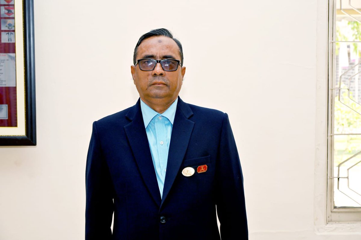 A significant moment for the Group HQ today.
Mr Abid Sheikh, the living archive of Bombay Sappers’ heritage, retires. For decades, he has been our one-point source—guarding the Museum, Archives, and our regimental history with unfailing dedication. From preserving photos to