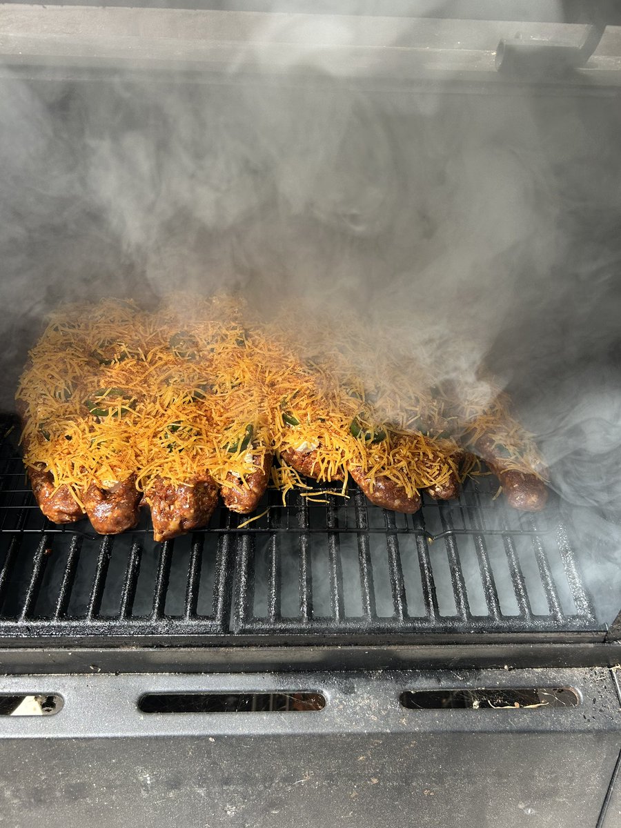 Is it even #collegegameday day if you’re not smoking all of your tailgating food?