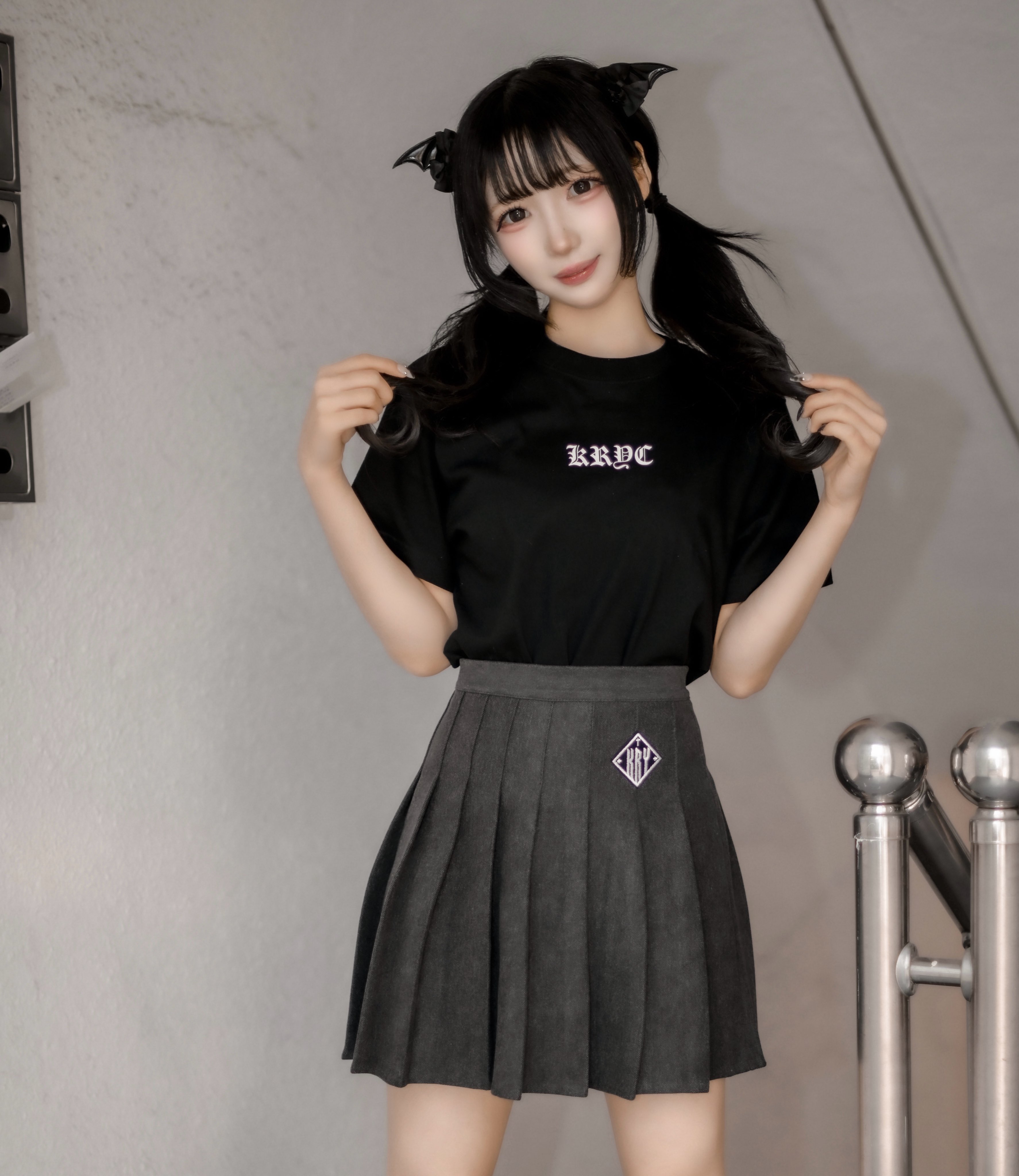 ☆早い者勝ち‼️新品未使用品✨LAUTREAMONT BLACKツイードスカート☆ 黒音れも on X: 