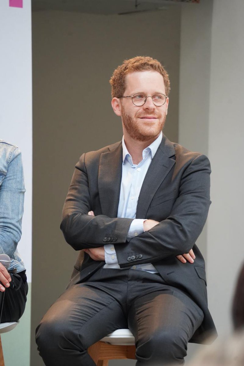 DP_LeParti's tweet image. Dernière table ronde dédiée à la question « La grande famille du progressisme existe-t-elle encore ? » autour de @MIRALLESMP, @juliettemeadel, @PernelRichardot, @Amiel_David_ et @AdrienBroche_ animée par @benjamindjiane #RDDP