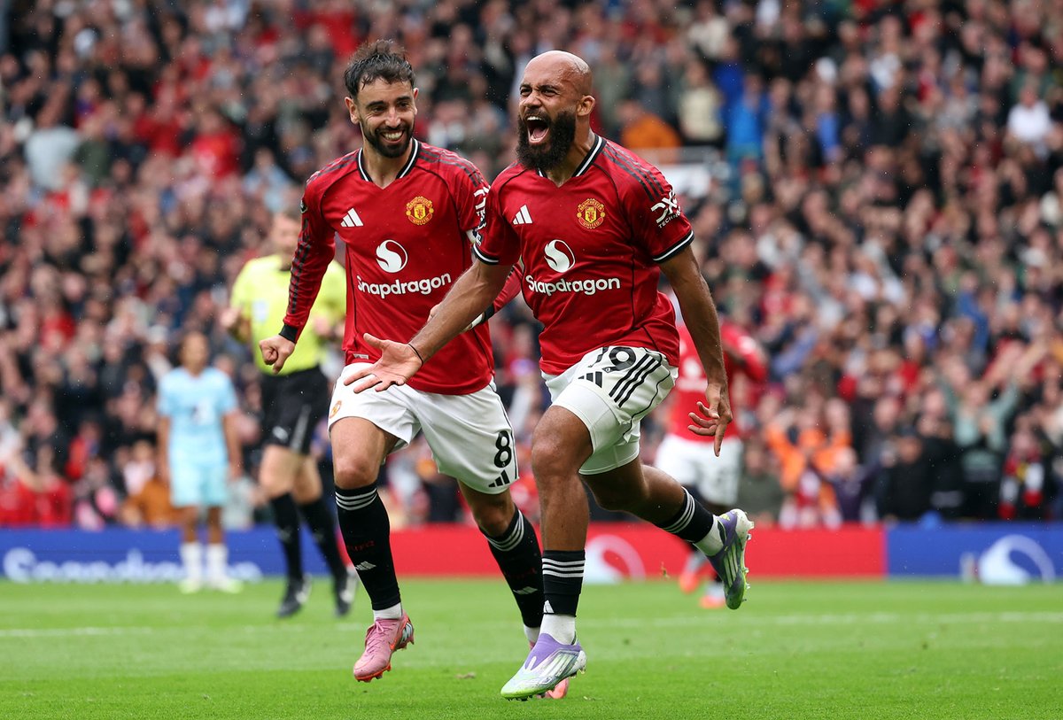 マンチェスター・ユナイテッド - Cerca / X