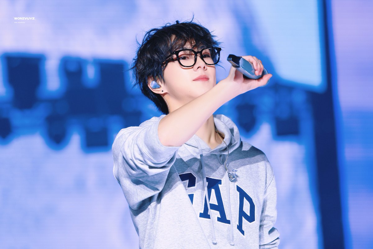 wonivuyz's tweet image. 250830 'WALK THE LINE' IN BRUSSELS
soundcheck

#양정원 #정원 #JUNGWON 
#ENHYPEN #엔하이픈 
#WALKTHELINE_IN_EUROPE