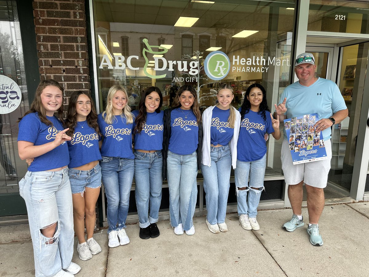 UNK Cheer tweet media