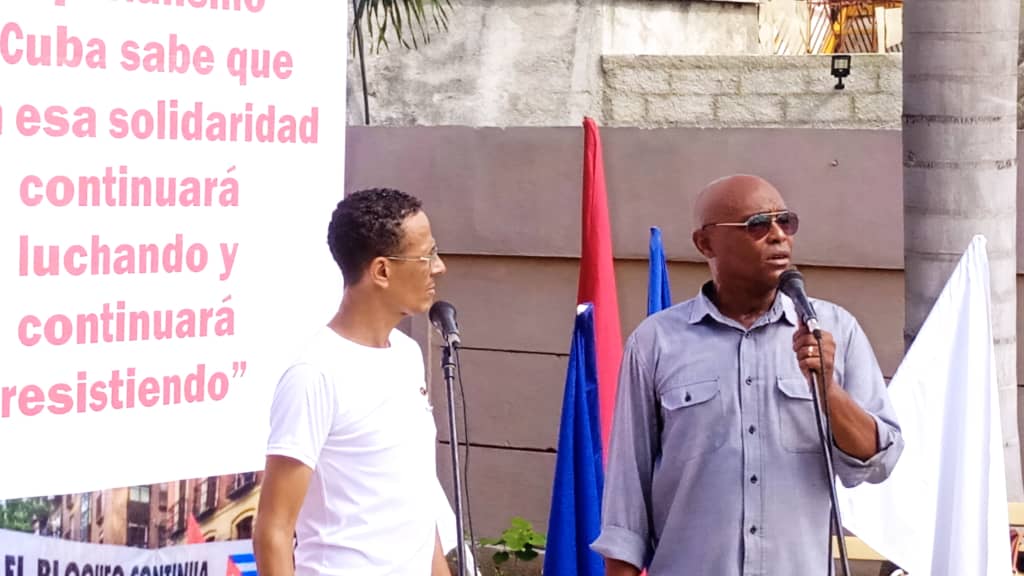 🇨🇺🇻🇪En el ICAP, #CiegoDeÁvila , se reafirmó en repudio, las violaciones fragantes del imperio en su intento de desestabilizar el área de América Latina, declarada por el <a href="/ALBATCP/">ALBA</a>, Zona de Paz y a su vez apoyo solidario por #Venezuela.
#YoMeAlistoAlTricolor #GuerrerosDeLaTrocha