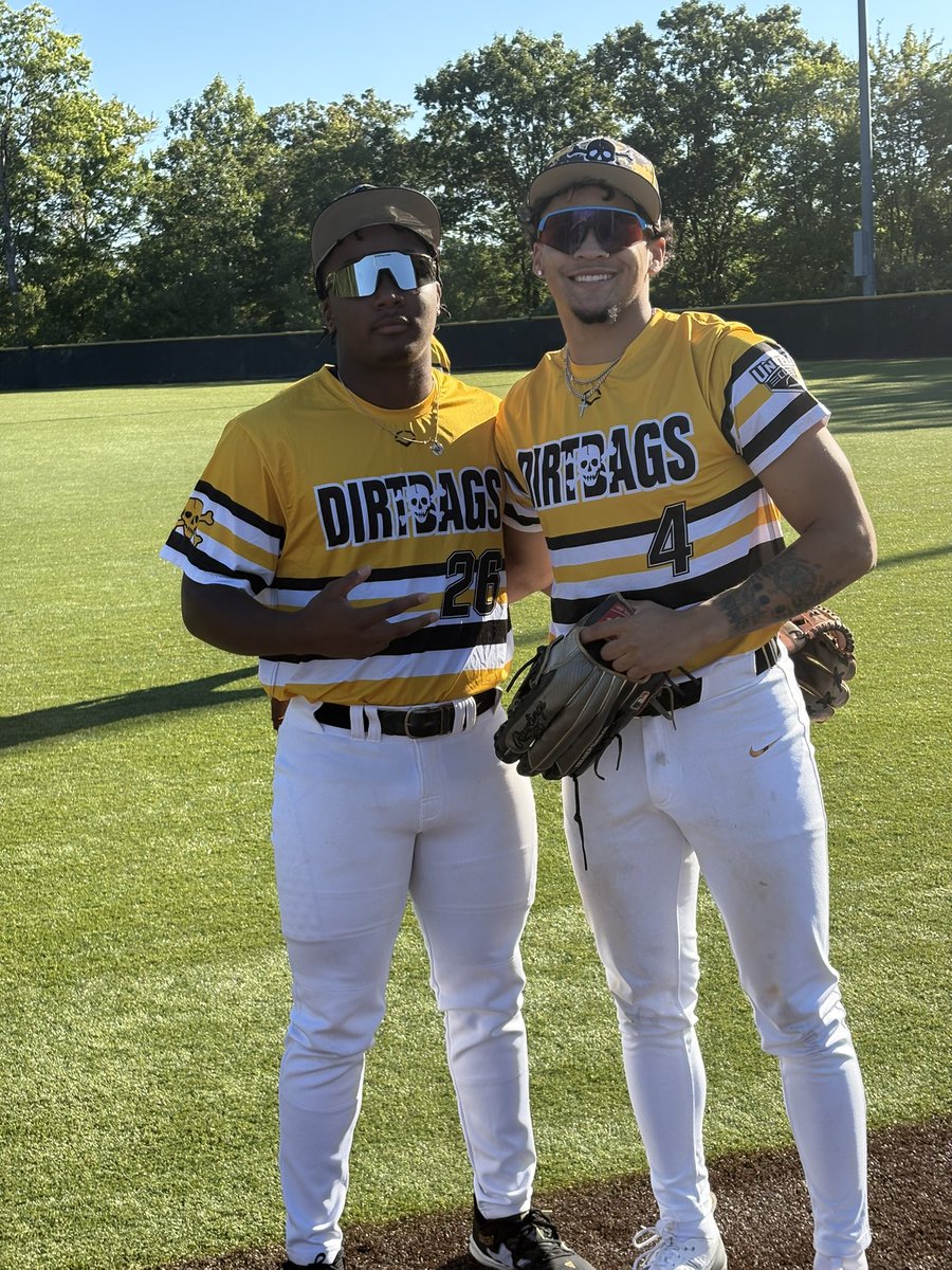 2026 VA PLATINUM with big Game 2 win
6-5
2-0 headed into game 3!!
☠️☠️⚾️⚾️🏴‍☠️🏴‍☠️