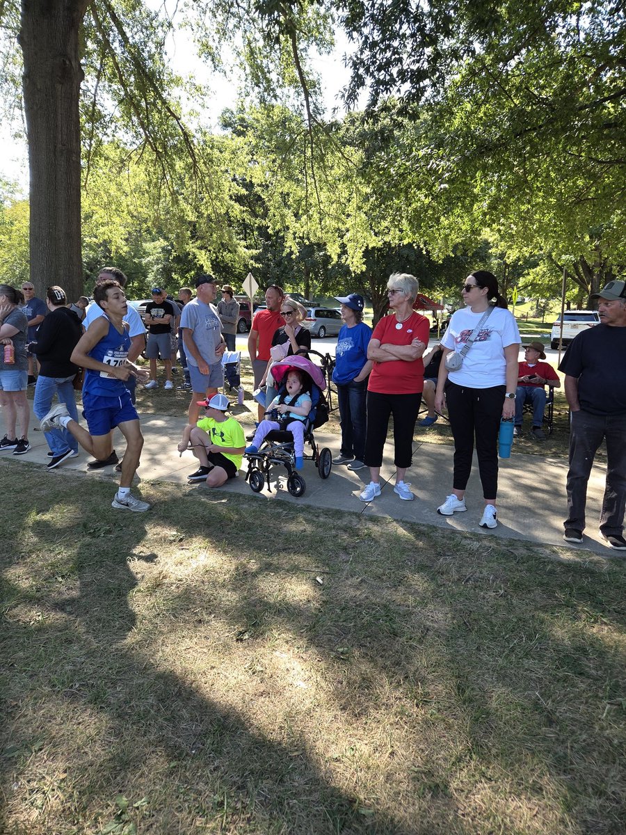 Bryant Horn with a 35 second pr from last season and a time of 11:05. 6th place in the junior division! Great job Bryant
<a href="/R7Activities/">R7 Activities</a>