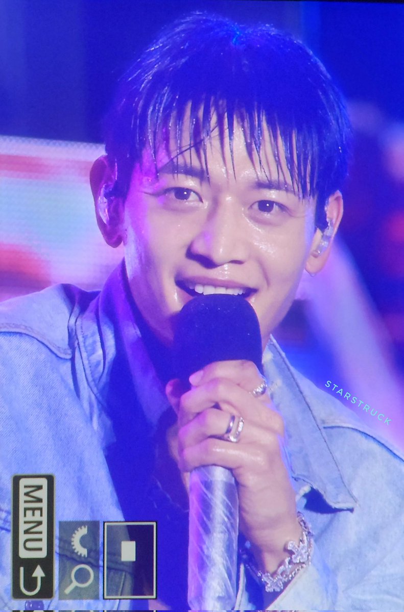 starstruck_mh's tweet image. 250830 WATERBOMB IN SINGAPORE
#Minho #최민호  #샤이니 #SHINee

Thank You for Coming Again~🩷💕