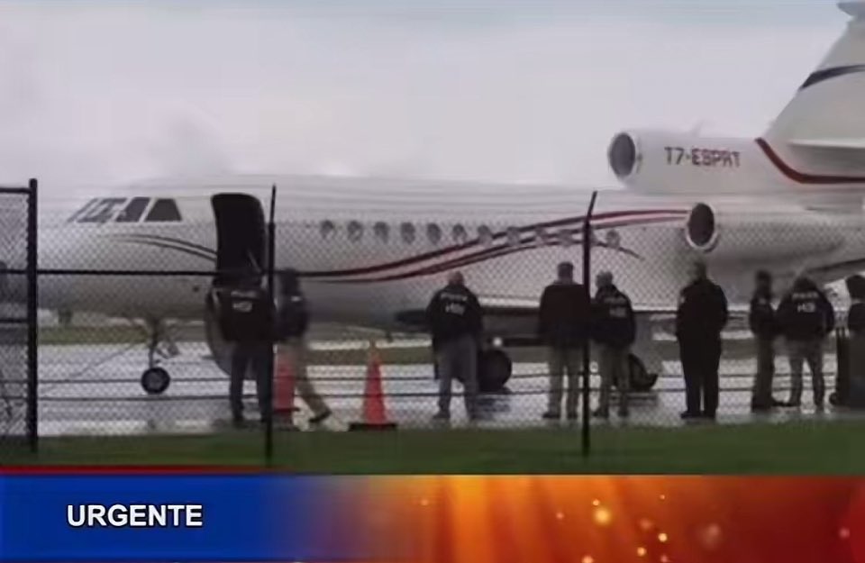 defense_civil25's tweet image. 🚨Update: Fleeing the Country NOW!! Maduro’s three sons have landed in Nicaragua where there is no extradition to the United States. US wants them arrested or dead as well as their dictator father!
