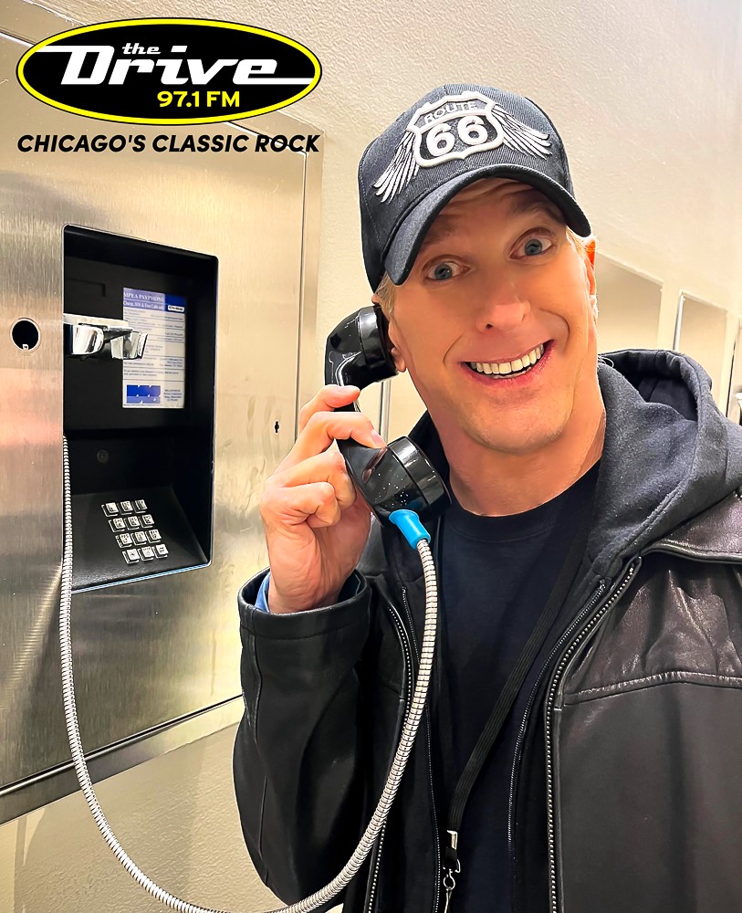Hold the phone! It's the #LaborDayWeekend already?! It IS and I've got a rockin' soundtrack for you 10am-2pm today on #Chicago's Classic Rock 97.1 The Drive! 🎶🥰🎶

More details:  tinyurl.com/4xxdzytr